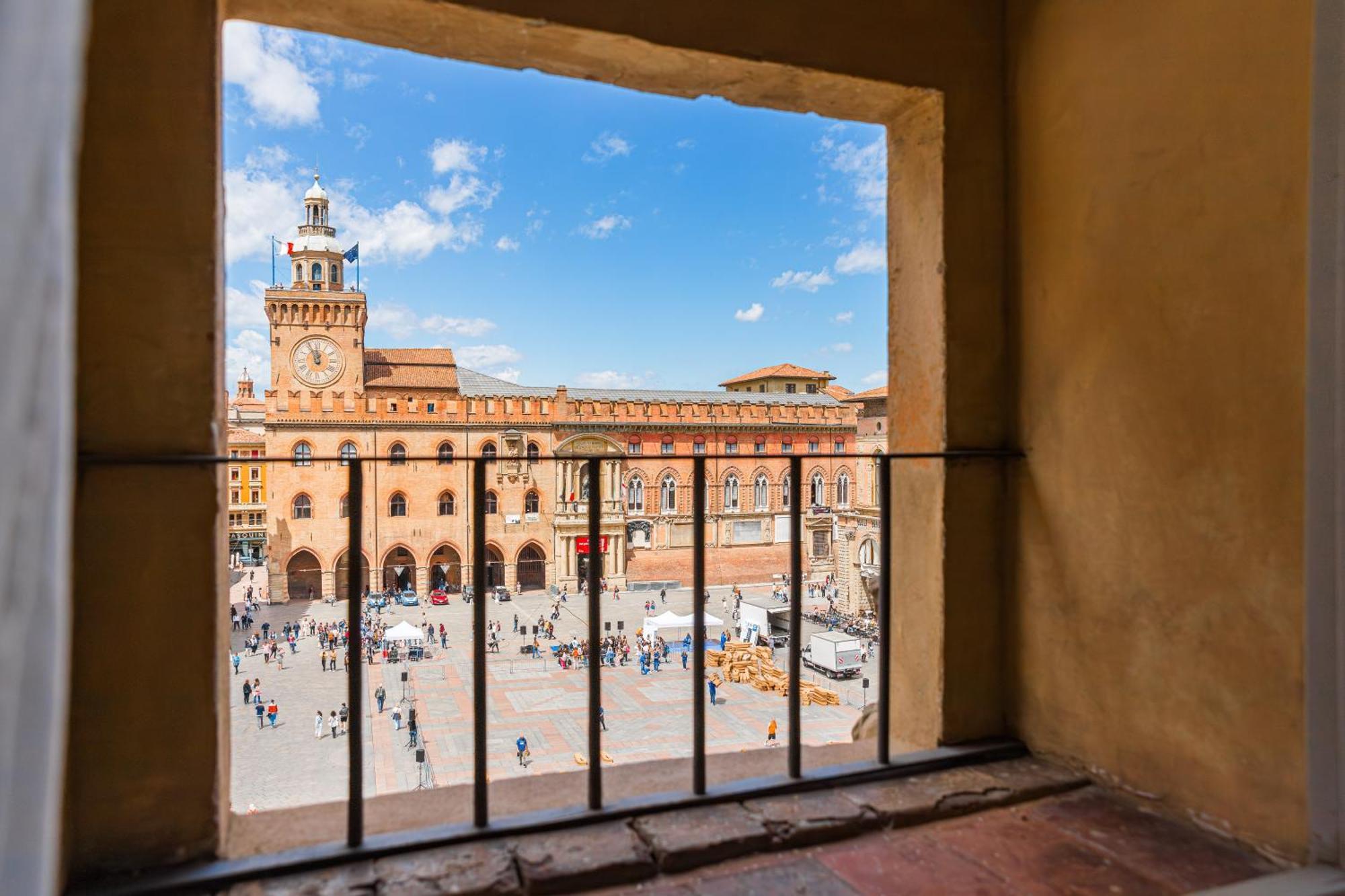 Immobo Arcadian - Piazza Maggiore View Bologna Luaran gambar